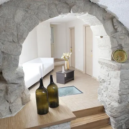 Bedbreakfastdinastia Monterosso Almo
