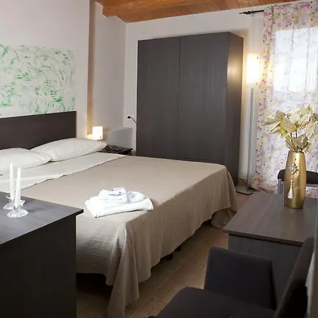 Bed & Breakfast Bedbreakfastdinastia Monterosso Almo